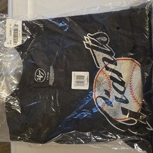 San Francisco Giants shirt